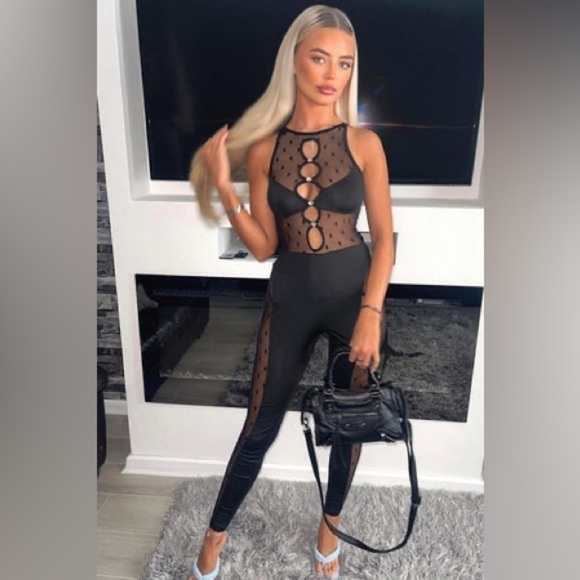 NWT. Blogger’s Favorite Katch Me Large Darla Black Spot Mesh Keyhole Jumpsuit. - Picture 5 of 16